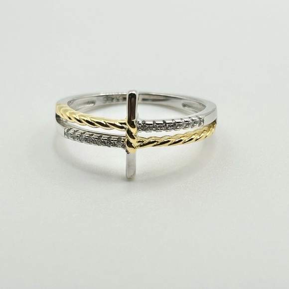 Cross Ring 925 Stirling Silver and Gold Multi-Band Cross Size 8-New! - Picture 2 of 8